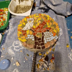 collage des tesselles mosaique